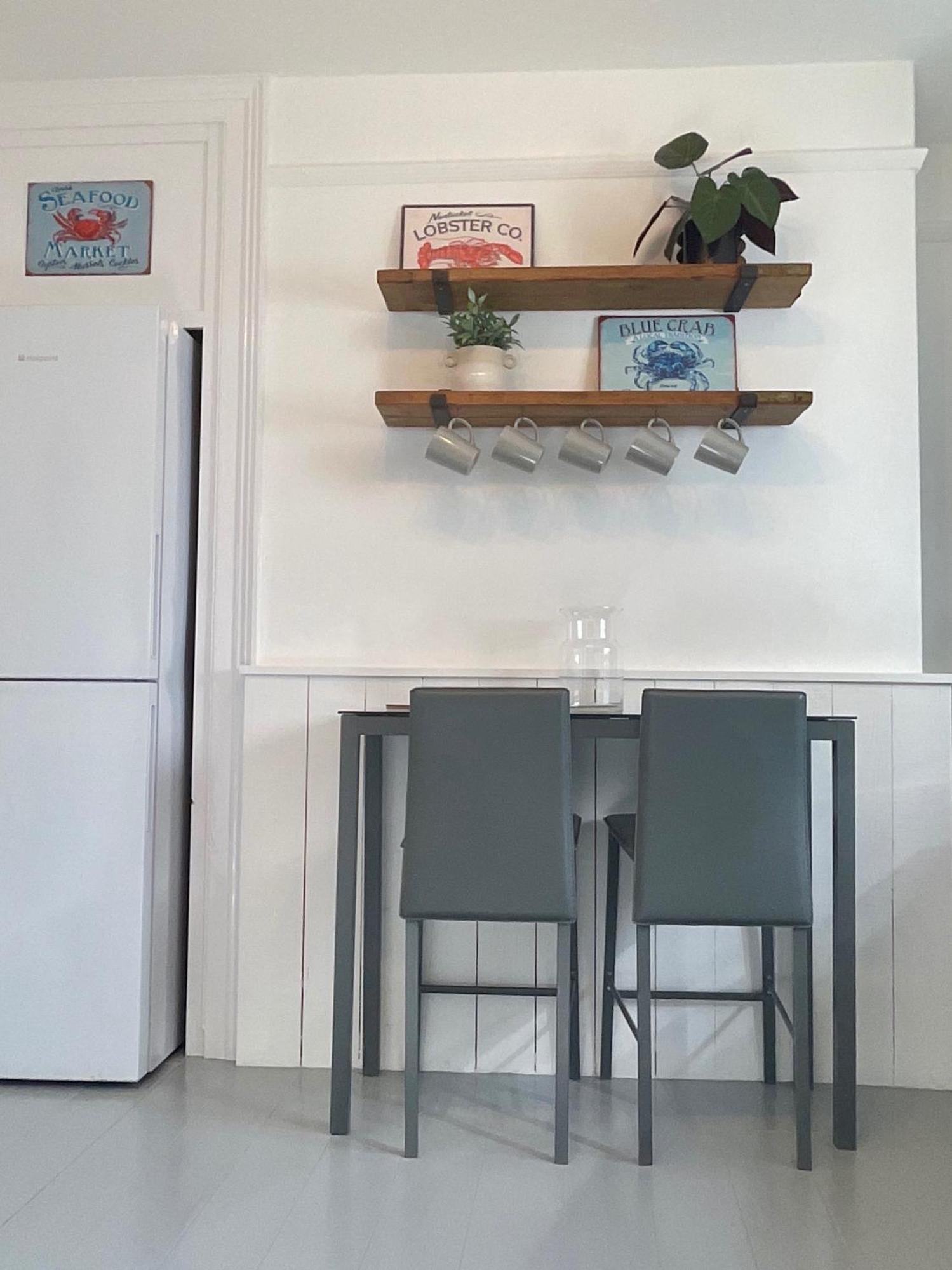 Large 5 Bed 3 Bath House 300 Meters From Beach And Restaurants New Quay Kültér fotó